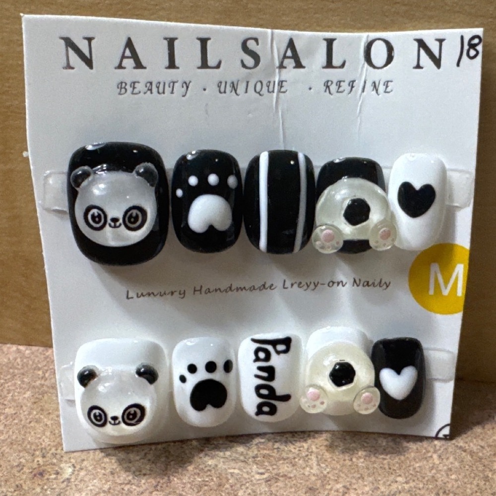 "Panda Parade" Press-On Nail Set –‎ Black & White Cuties, Paw Prints & Heart